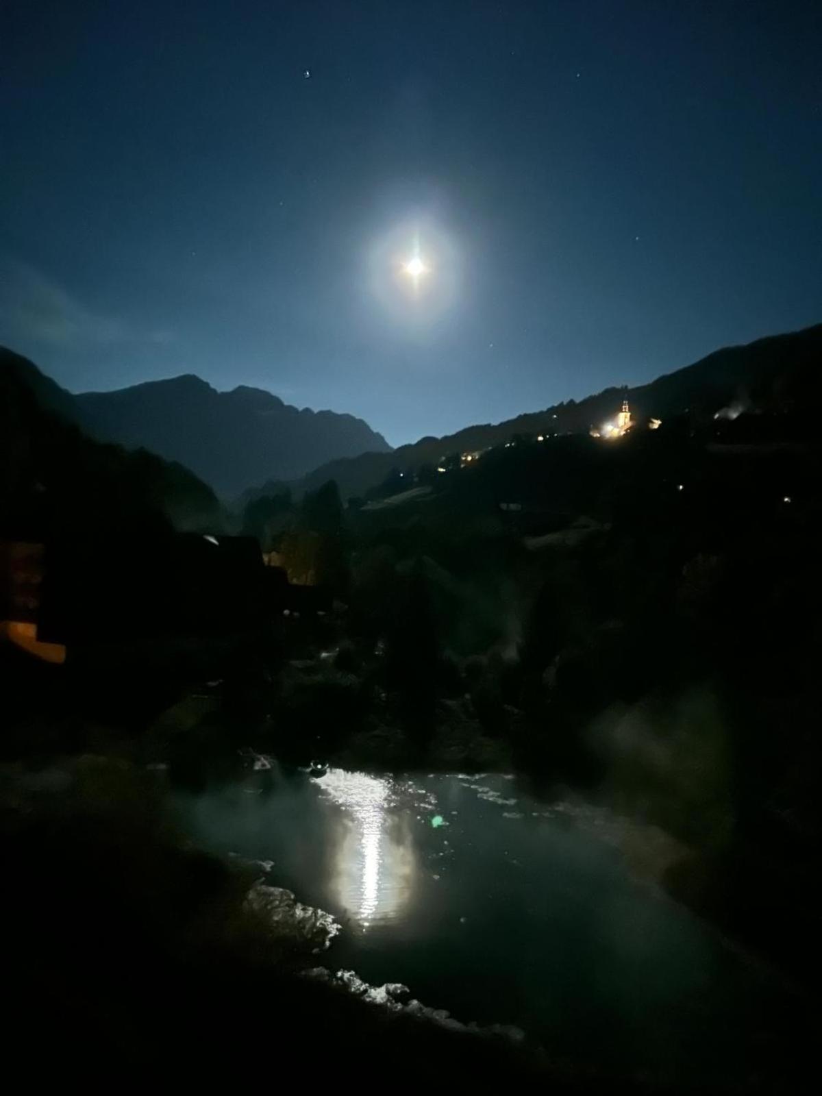 The River Pearl 瓦尔·蒂利兹 外观 照片